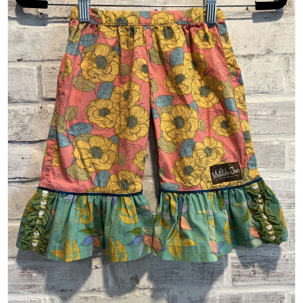 Matilda Jane Pink Petal Ruffle Capris Pants EUC It's A Wonderful Parade VHTF 2